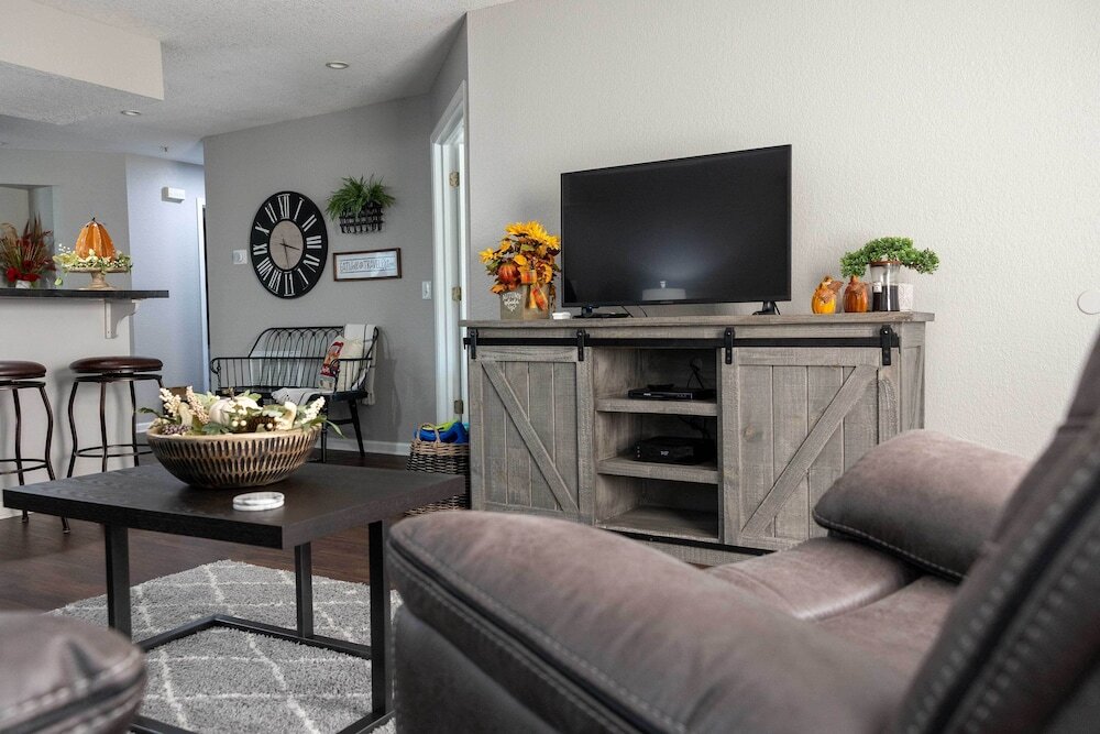 Branson Resort Condo 3 Miles to the Strip - photo 2
