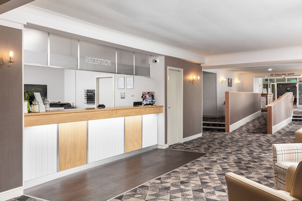 Caledonian Hotel — Ullapool — photo 5