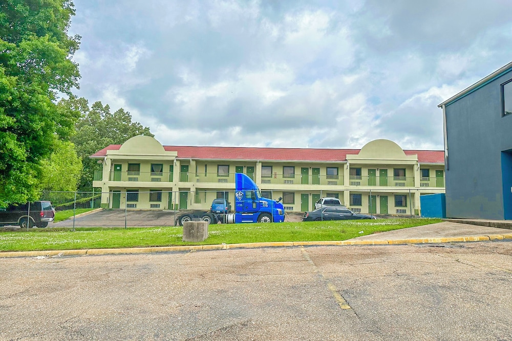 Scottish Inns Jackson - carbon neutral hotel in Jackson