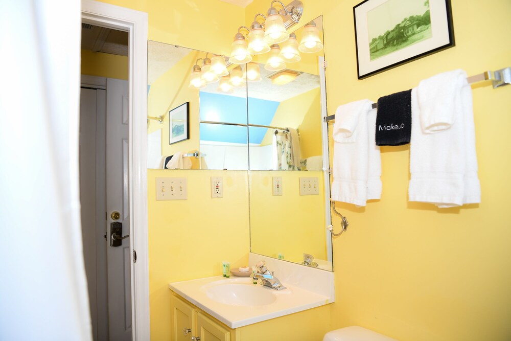 Blacksburg Bed & Breakfast - photo 83