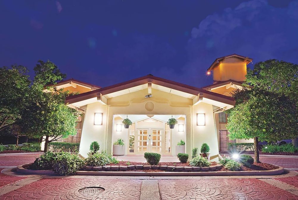 La Quinta Inn Merrillville - photo 2