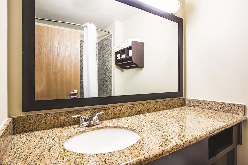 La Quinta Inn by Wyndham Olympia Lacey - photo 21