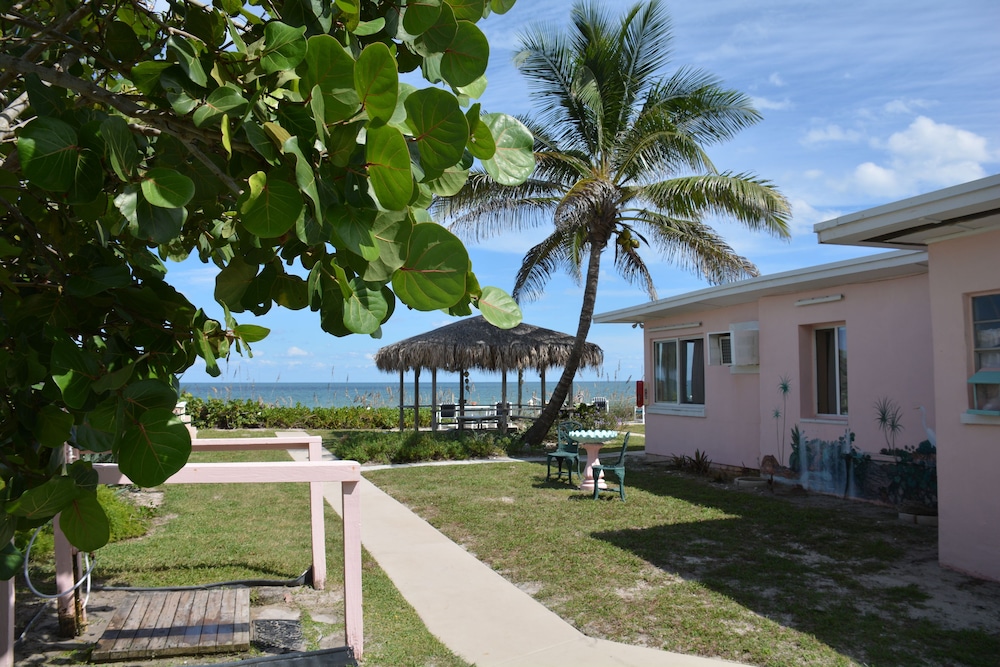 Sea Scape Oceanfront Motel - photo 28