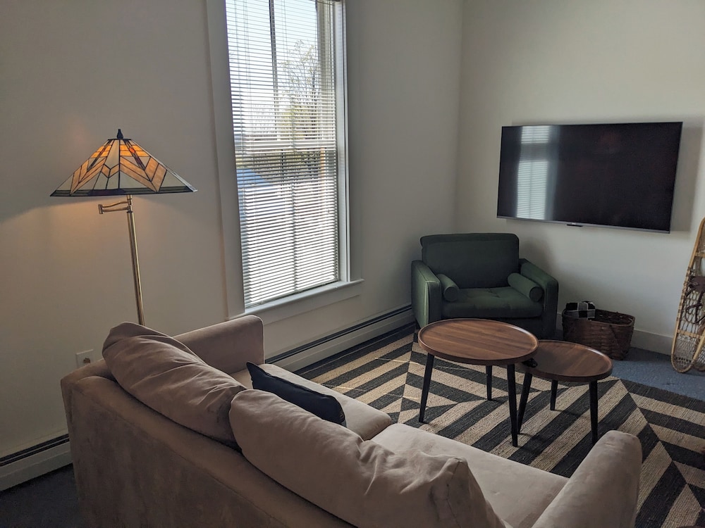 Bristol Suites - photo 17