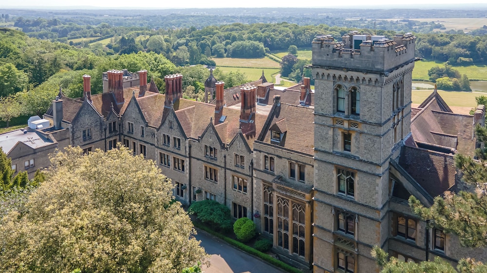 Nutfield Priory Hotel & Spa — hotel in Redhill