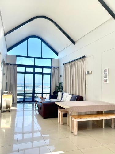 Bloubergstrand Oceanview Escape