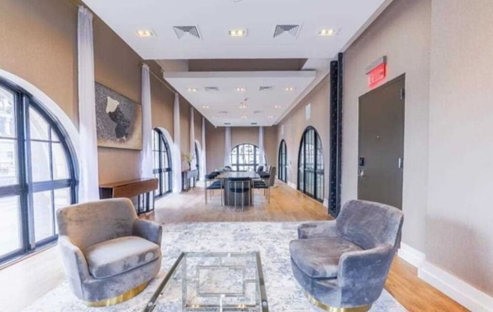 Indigo Newark Downtown Hotel - photo 31