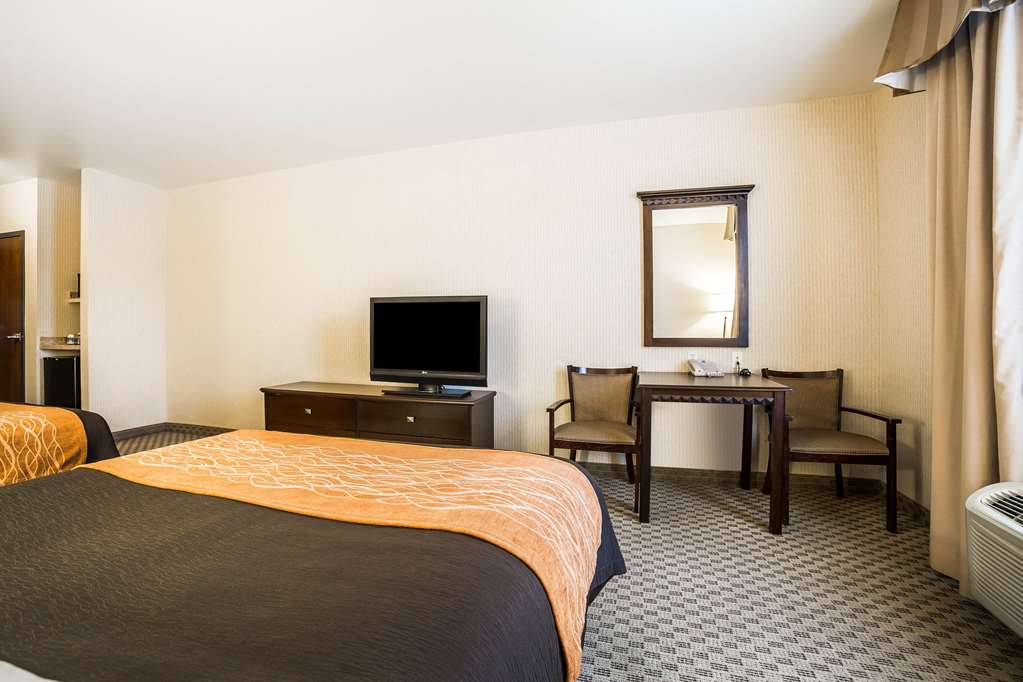 Comfort Inn & Suites Henderson Las Vegas - photo 12
