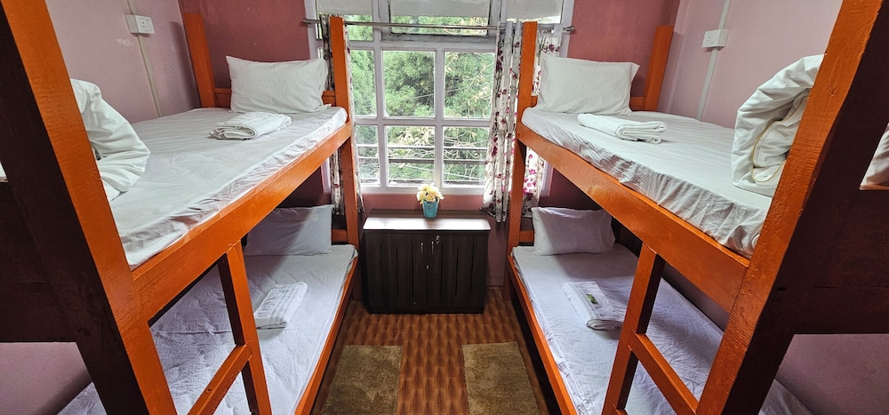 Cafe & Stay - carbon neutral hotel in Darjiling