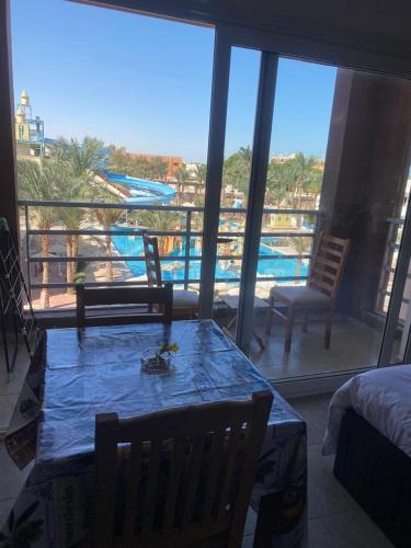 Mirage bay resort - last minute hotel in Hurghada