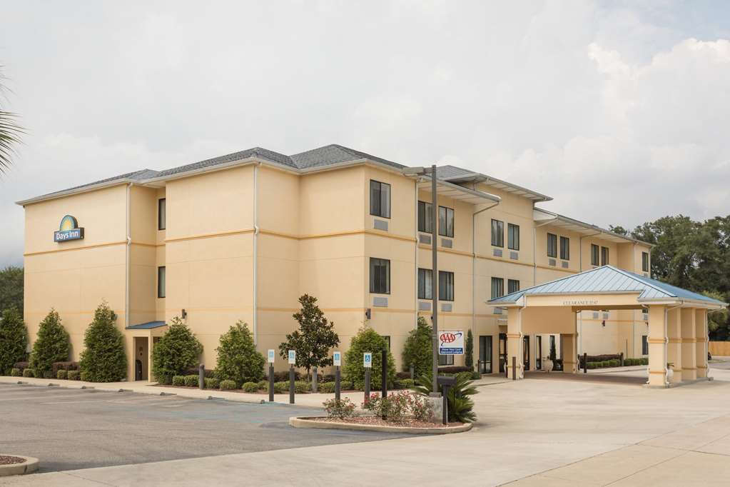 Days Inn by Wyndham Semmes Mobile in Mobile, United States