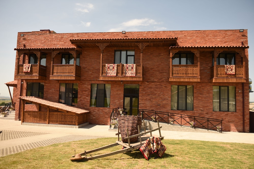 Hotel Chateau Khashmi — Sagarejo — photo 2