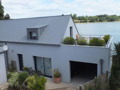 Location les pieds dans l'eau - last minute hotel in Vannes