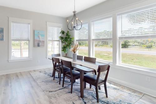 Lagoon Manor - featured photo