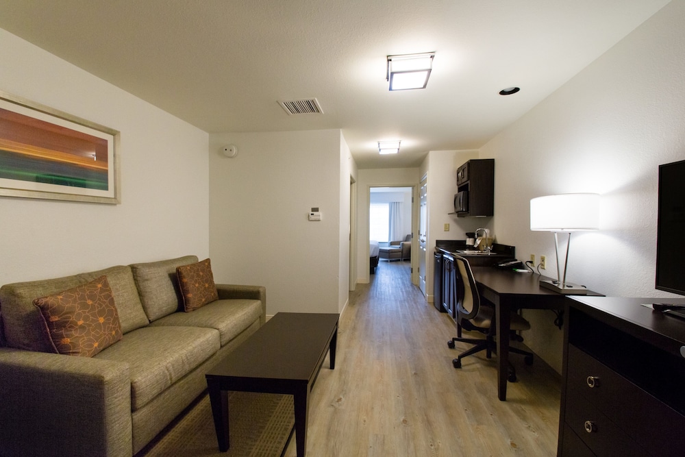 Holiday Inn Bloomington Airport by IHG - photo 22