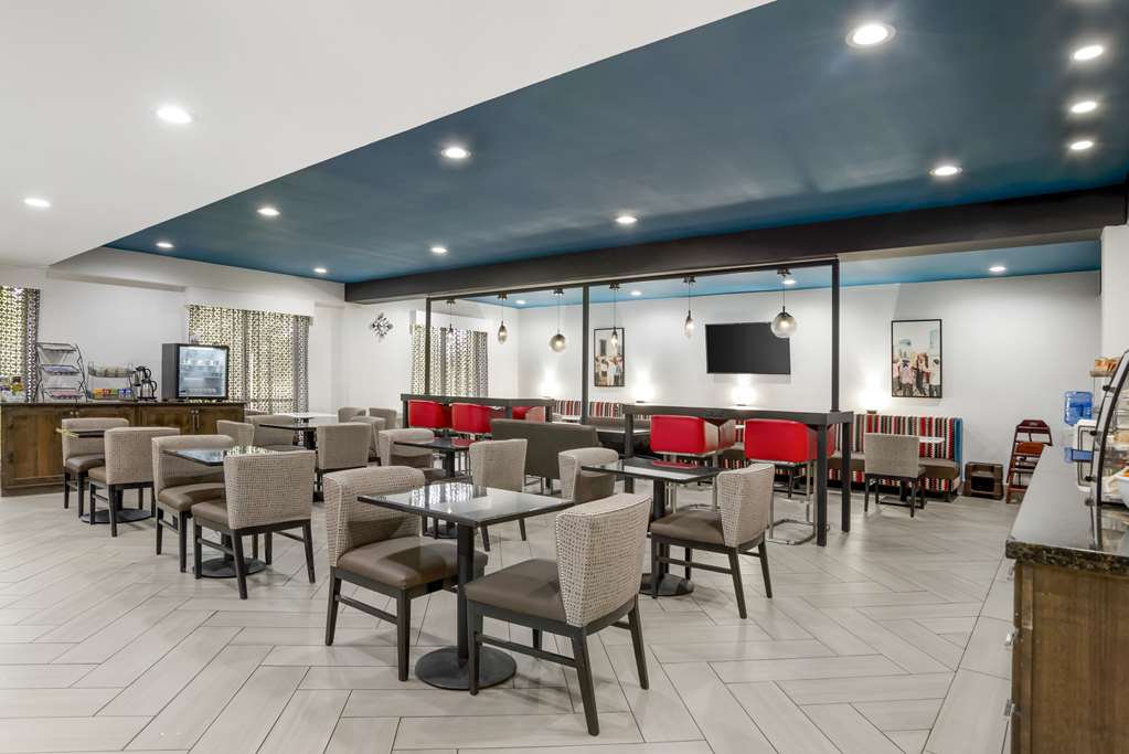 Best Western Plus Daphne Inn & Suites - photo 17