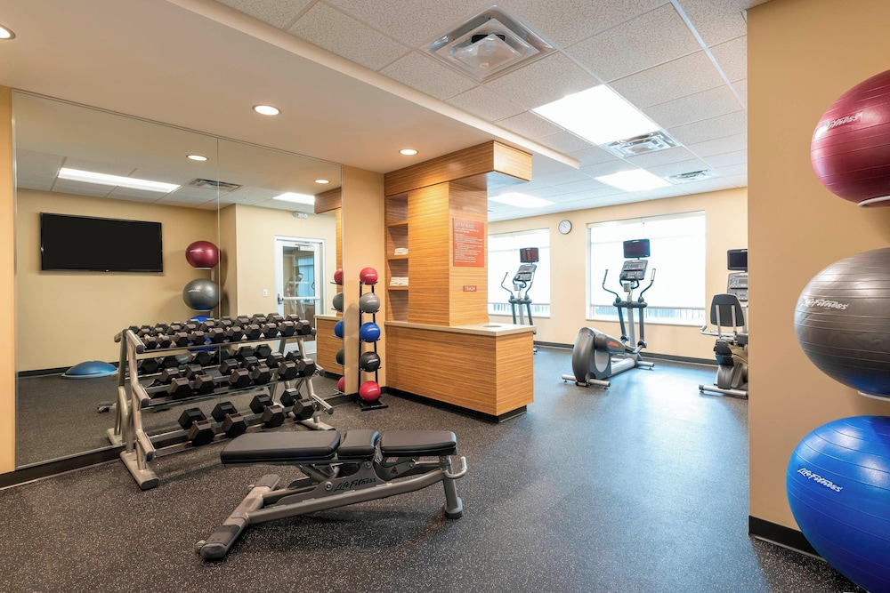 TownePlace Suites by Marriott Louisville North - photo 18
