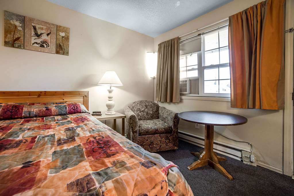 Rodeway Inn La Grande - photo 12