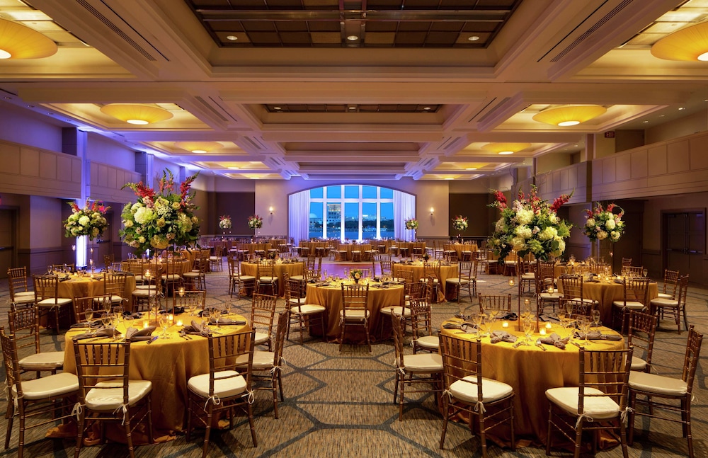 Hilton Philadelphia at Penn's Landing - photo 85