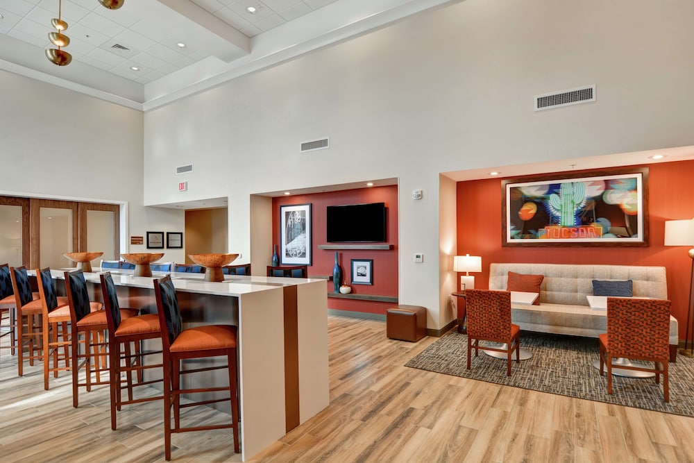 Hampton Inn & Suites Tucson Marana - photo 8