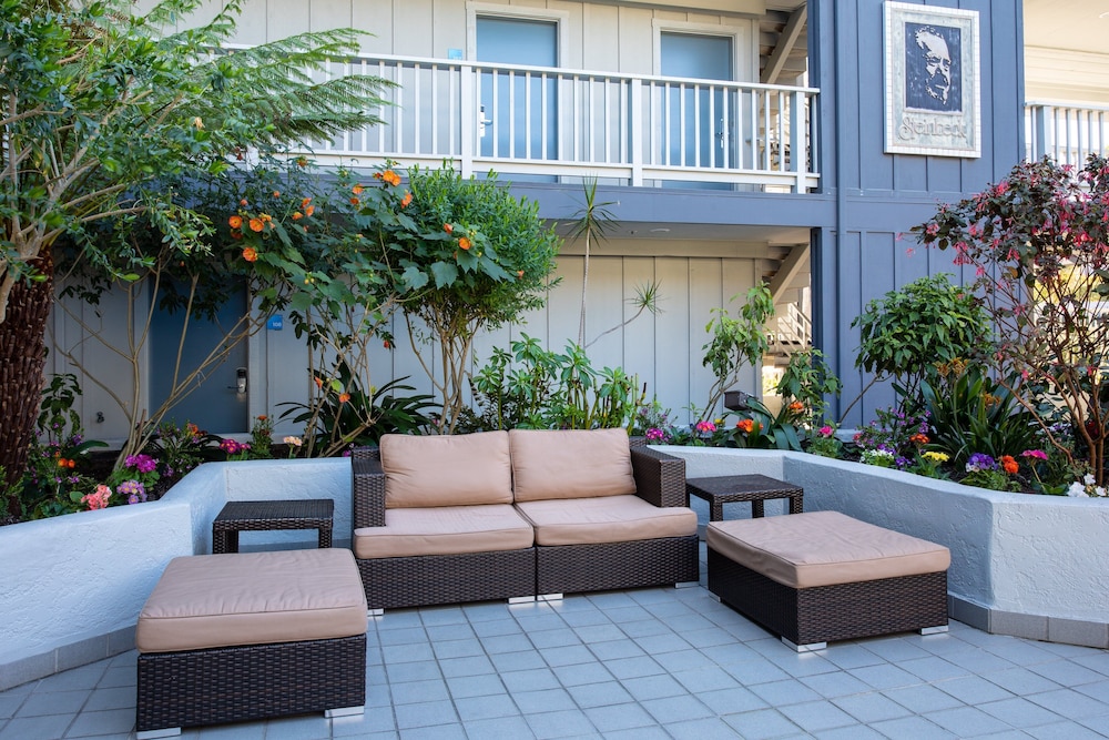 Holiday Inn Express Monterey Cannery Row by IHG - photo 23