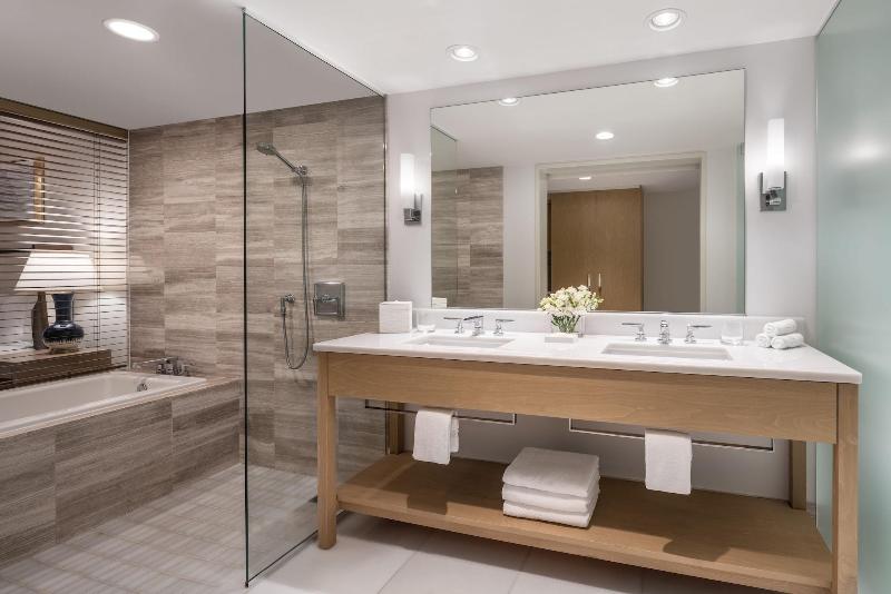 The Ritz Carlton Residences Waikiki Beach - photo 240