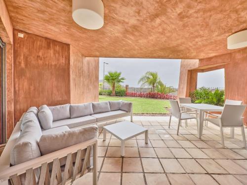 Tegueste 0 4 Deluxe Sea View 2B in Arona, Spain