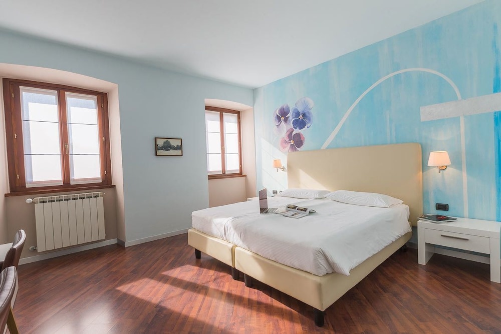 Dependance Center Hotel in Trieste, Italy