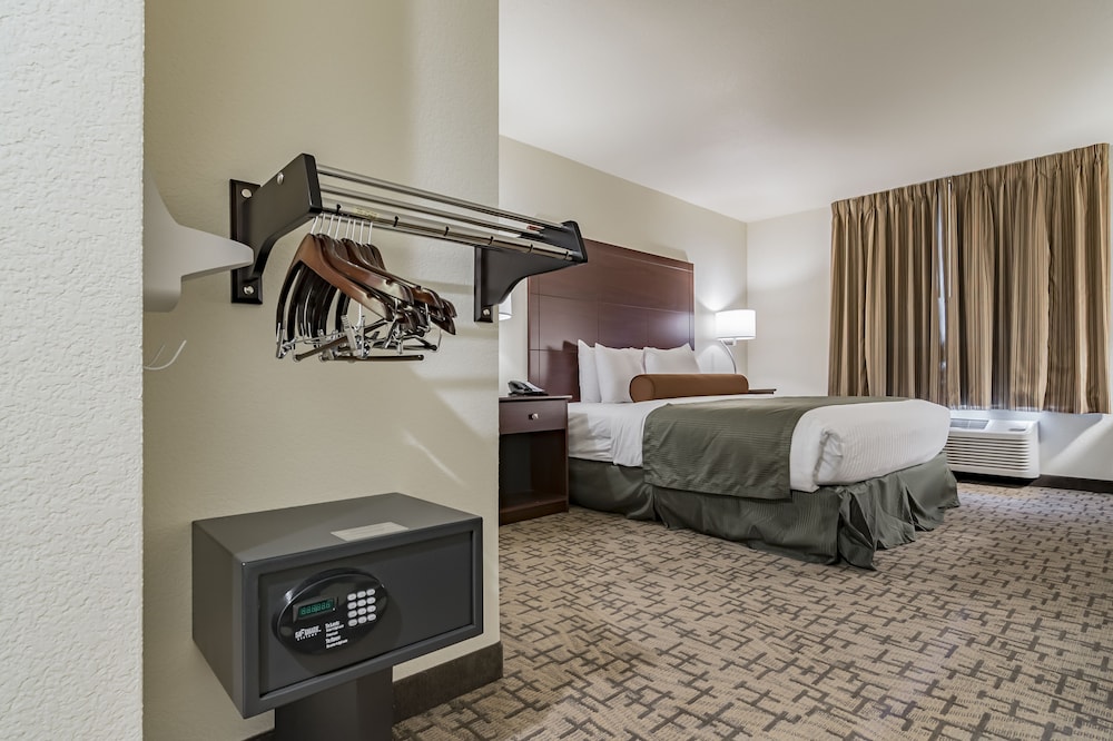Cobblestone Hotel & Suites Paxton - photo 7