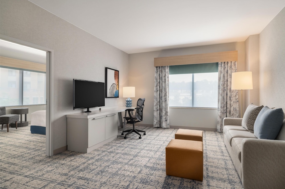 Hilton Garden Inn Arlington Shirlington - photo 17
