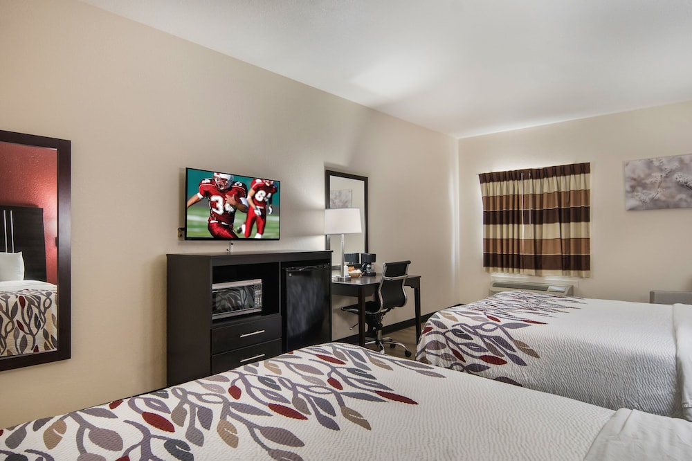 Red Roof Inn Fort Worth Saginaw - photo 14
