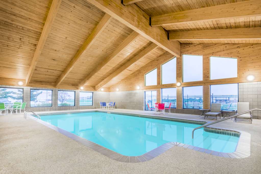 Baymont by Wyndham Marshalltown - photo 3