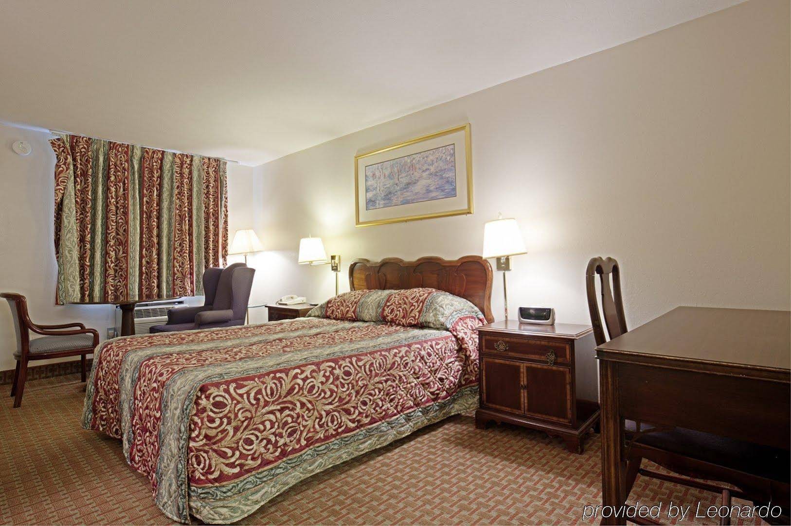 Americas Best Value Inn Charles Town - photo 6