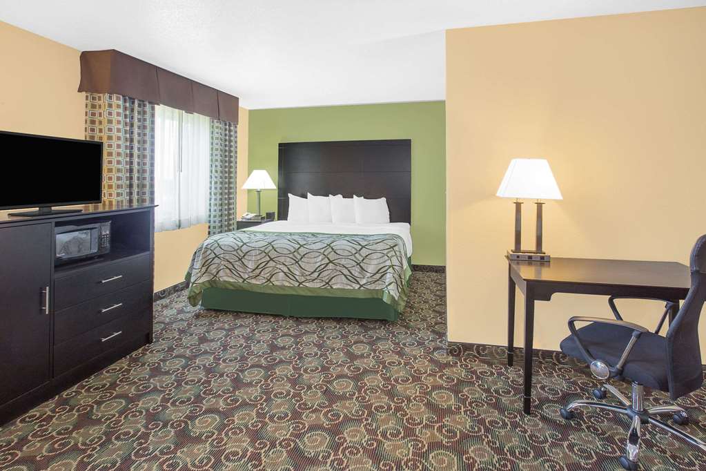 Baymont by Wyndham Holland - photo 11