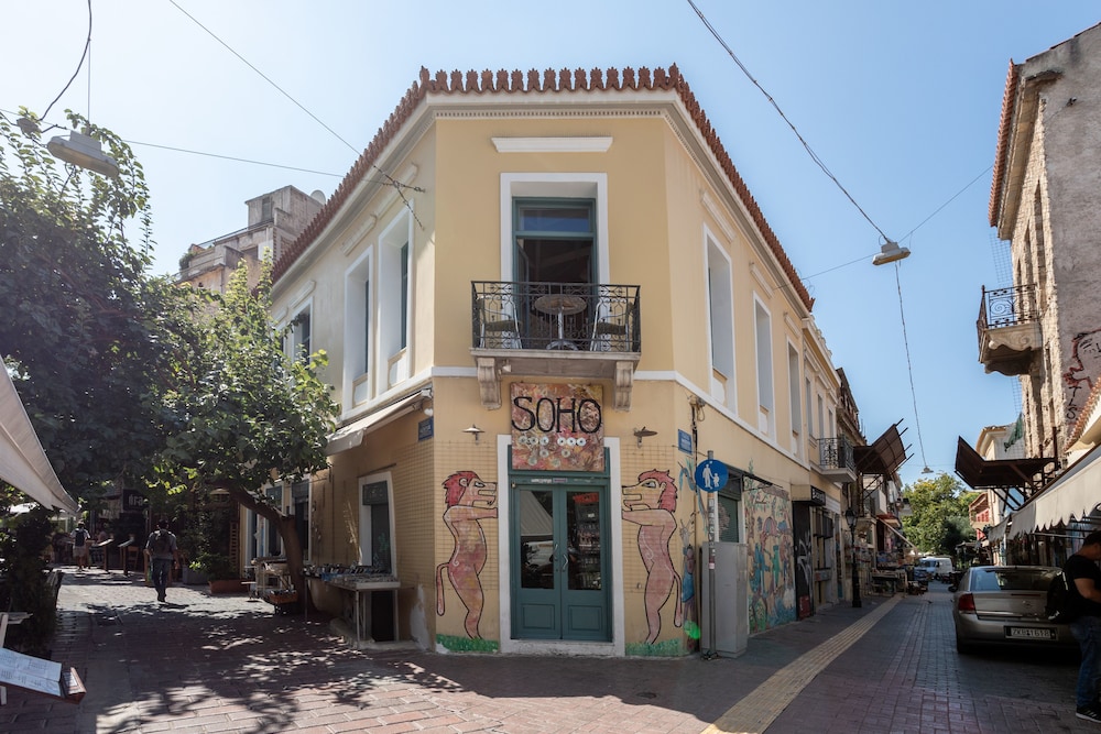 Ancient Agora Apartments — 4-Star Luxury Hotel in Athens, Greece