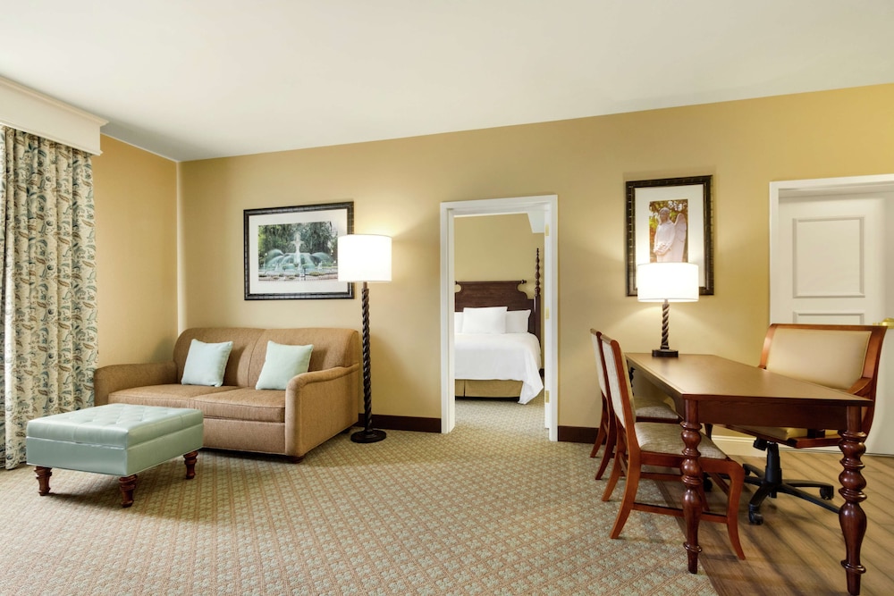 Embassy Suites by Hilton Savannah Historic District - photo 9