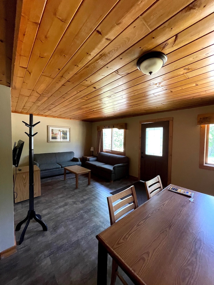 Hanging Horn Lakeside Resort - photo 58