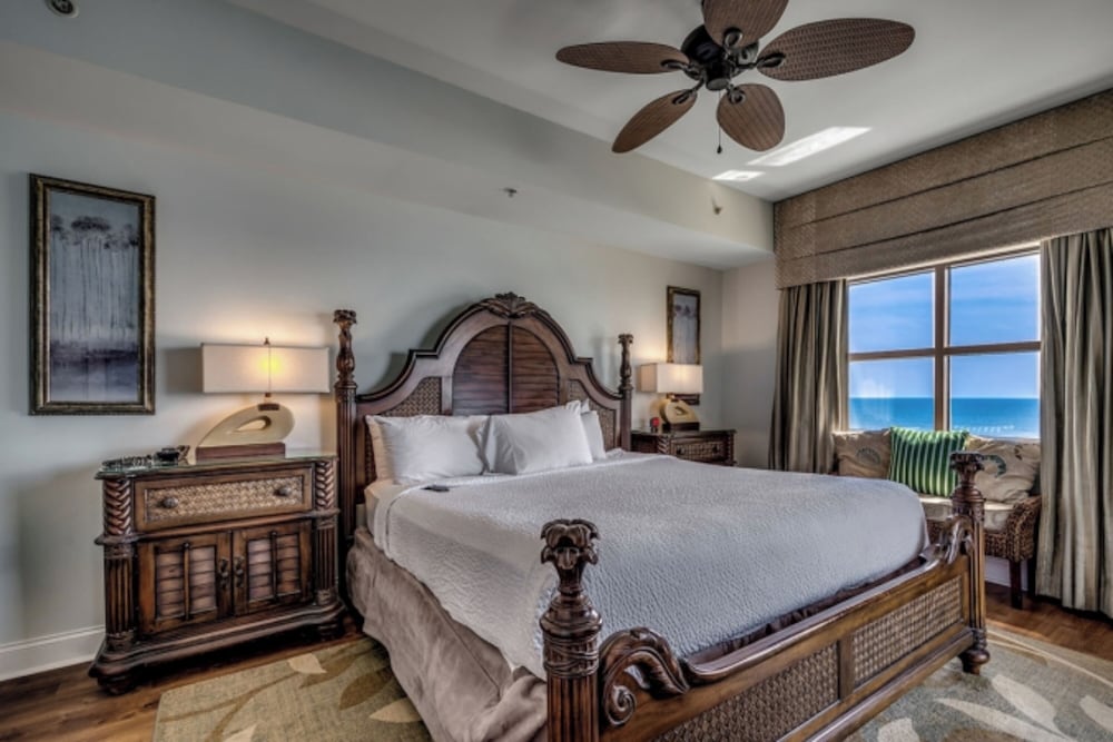 North Beach Resort & Villas - photo 15
