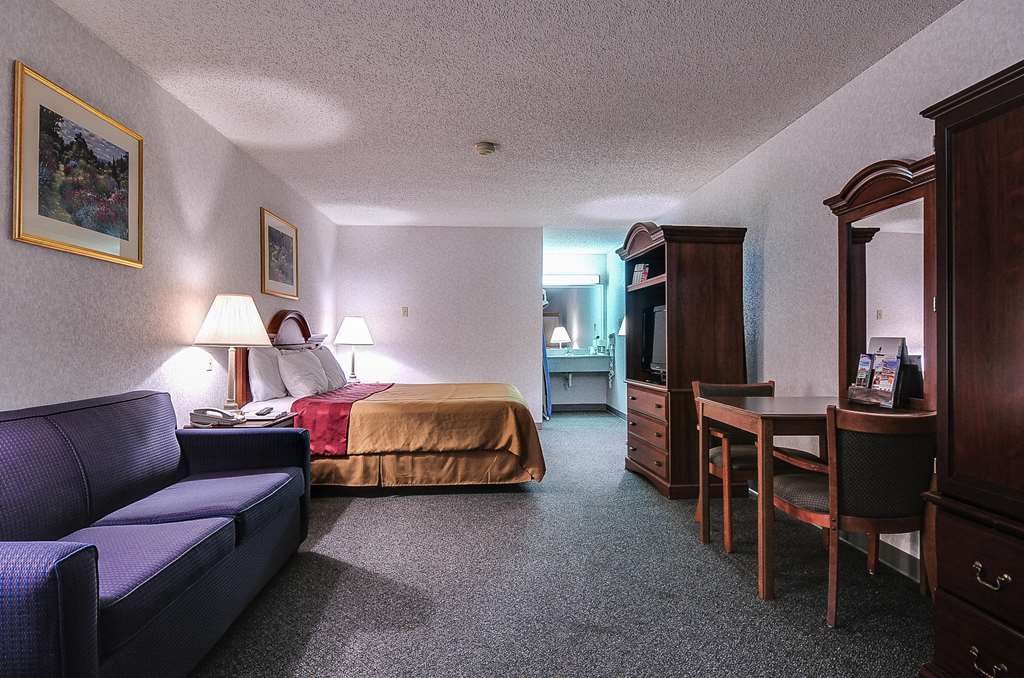 Americas Best Value Inn Midlothian Cedar Hill - photo 4