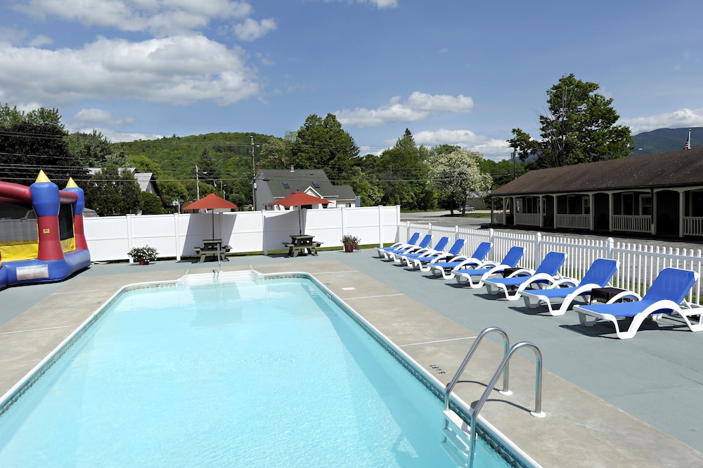 Mt Madison Inn & Suites - photo 36