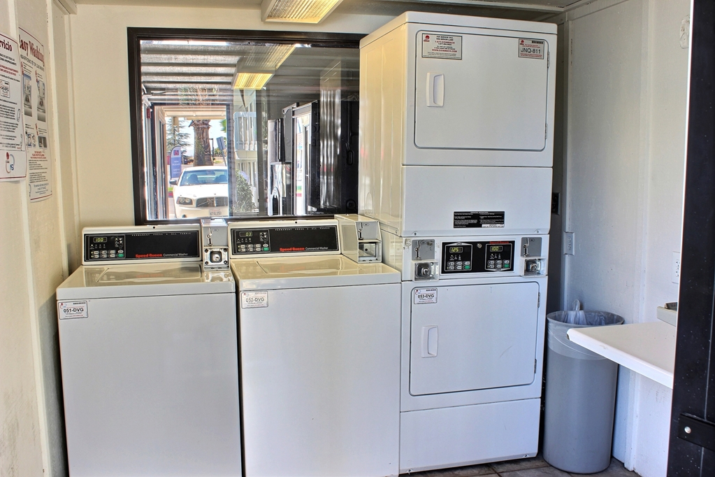 Motel 6 Coalinga CA East - photo 28