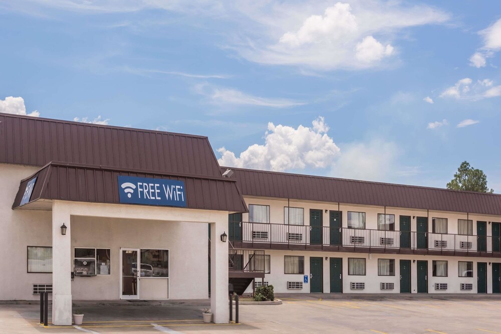 Travelodge by Wyndham Cordele — hotel in Cordele