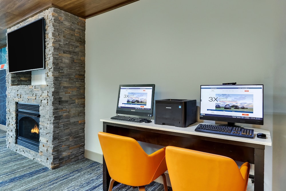 Holiday Inn Express & Suites Ardmore by IHG - photo 35
