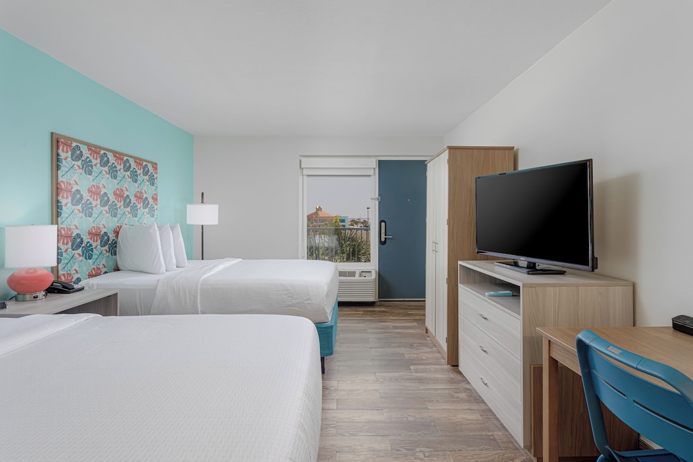 Surf & Sand Hotel - photo 24