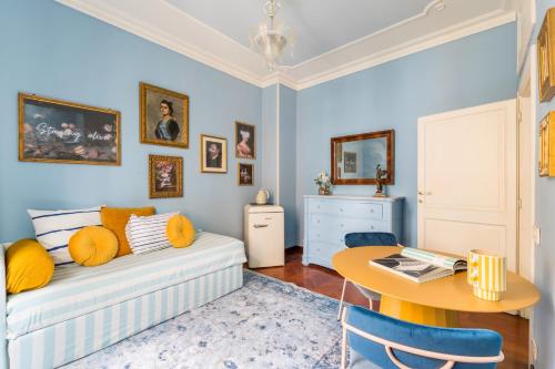 Casa Tudor Charmy Eccentric Flat in Piccola Londra 10 Min From City Center — 4-Star Luxury Hotel in Rome, Italy