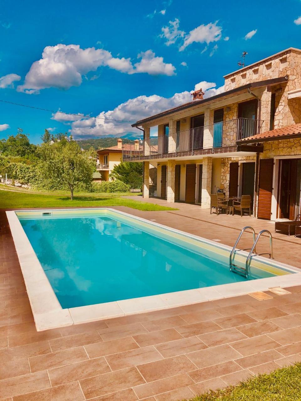 Ca Bosca Fine Living in Torri Del Benaco, Italy