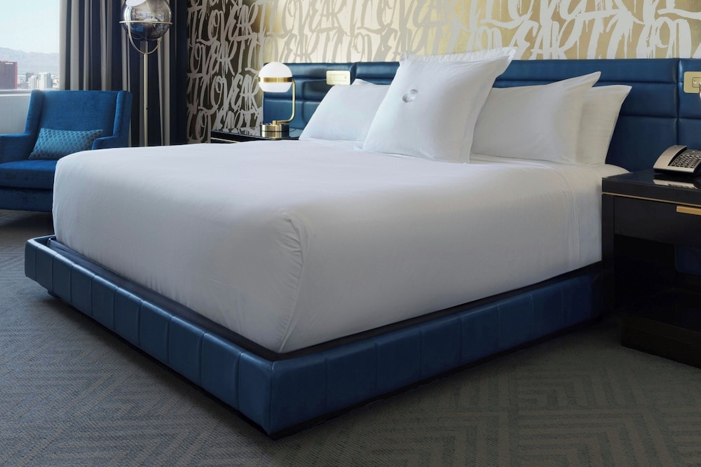 The Cosmopolitan Of Las Vegas - photo 11
