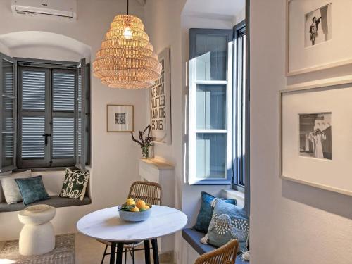 Arta Hydra in Ydra, Greece