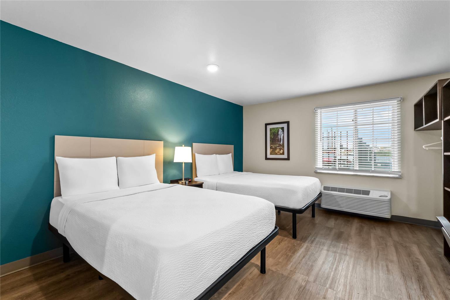 WoodSpring Suites San Antonio South - photo 15