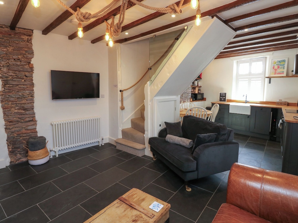 The Nook - carbon neutral hotel in Brixham